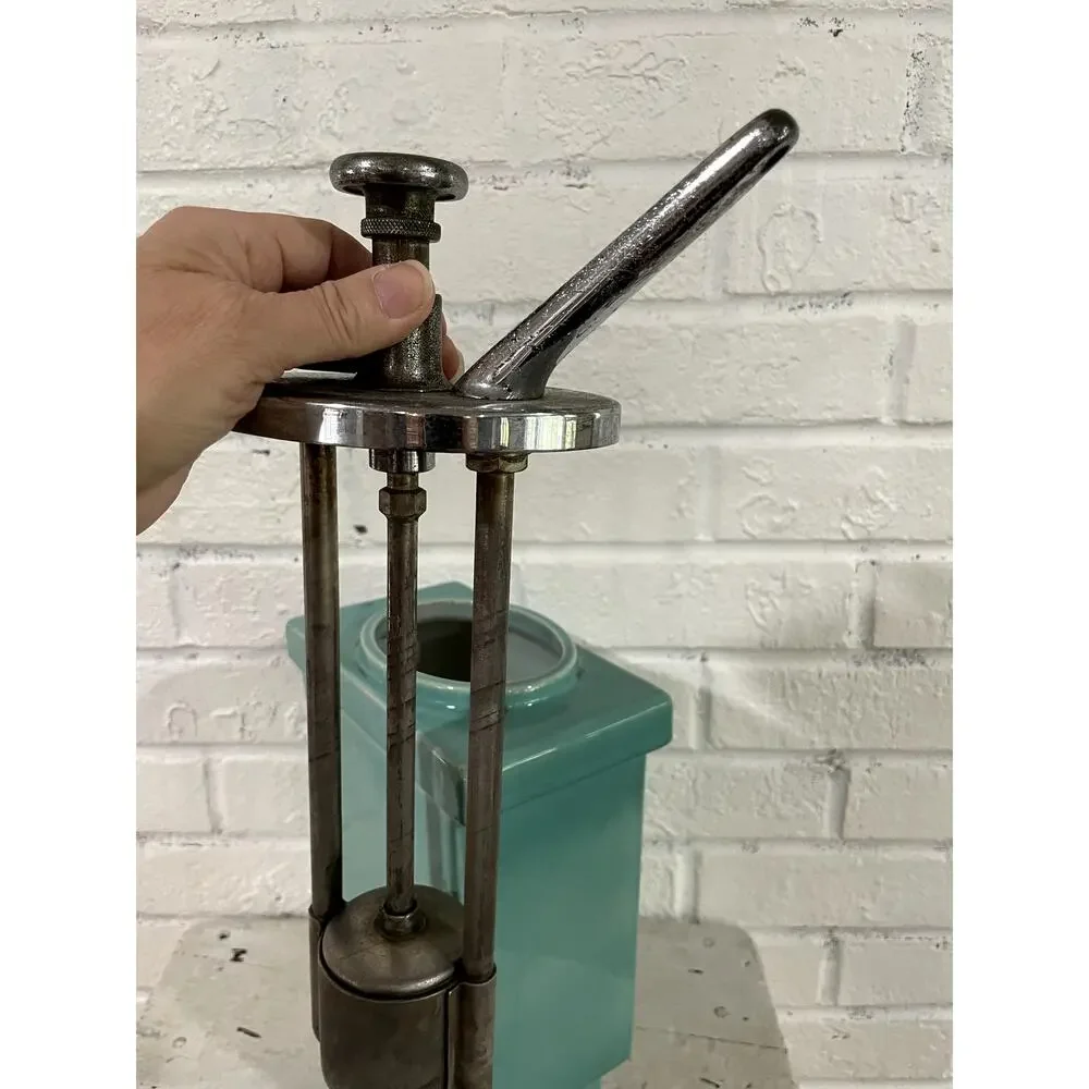 Vintage Hall China Aqua Jade Green Lemon Syrup Dispenser Soda Fountain Pump